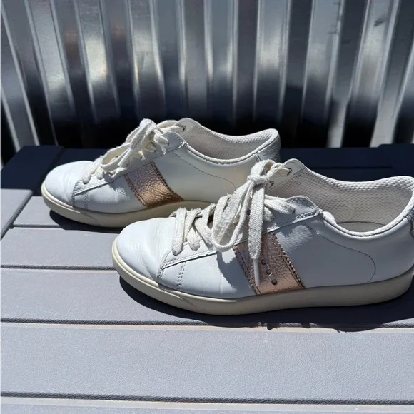 Ecco White Sneakers Tennis Shoes Leather bronze silver accents EU 37 - Picture 5 of 11